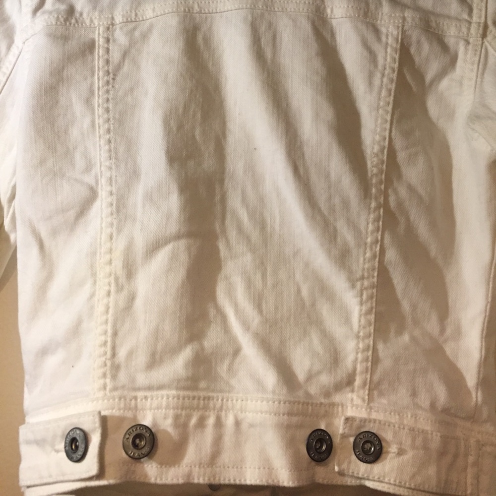 Jean Jacket - Picture 4 of 7